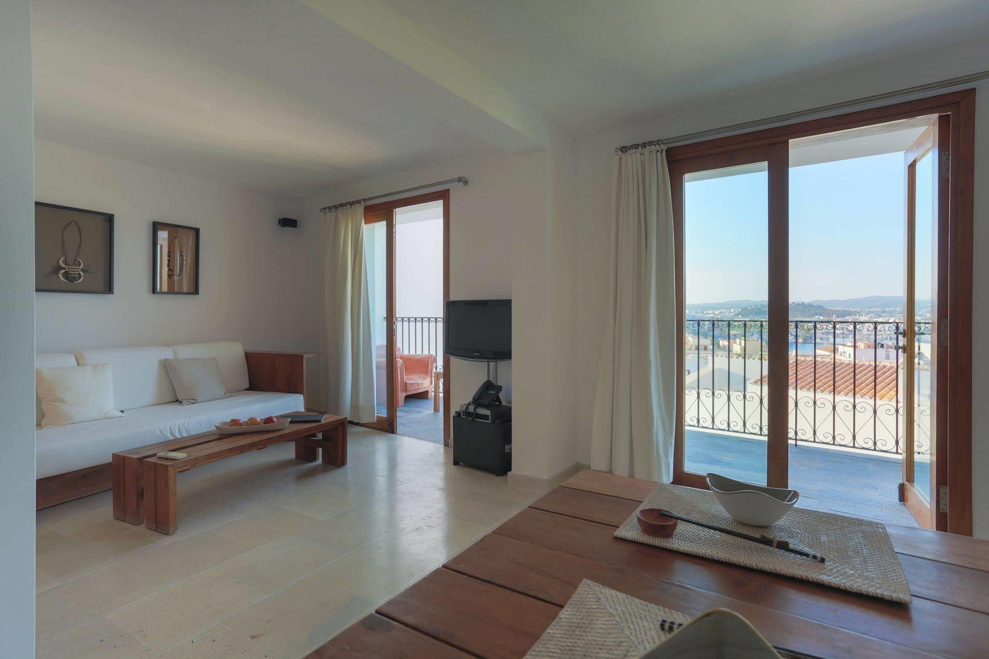 Apartamentos Xereca -Dalt Vila- Loft イビサ・タウン エクステリア 写真