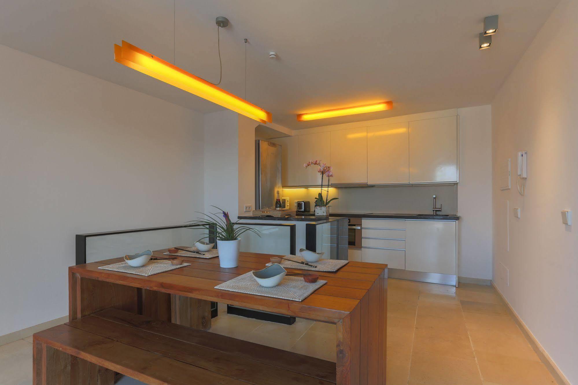 Apartamentos Xereca -Dalt Vila- Loft イビサ・タウン エクステリア 写真