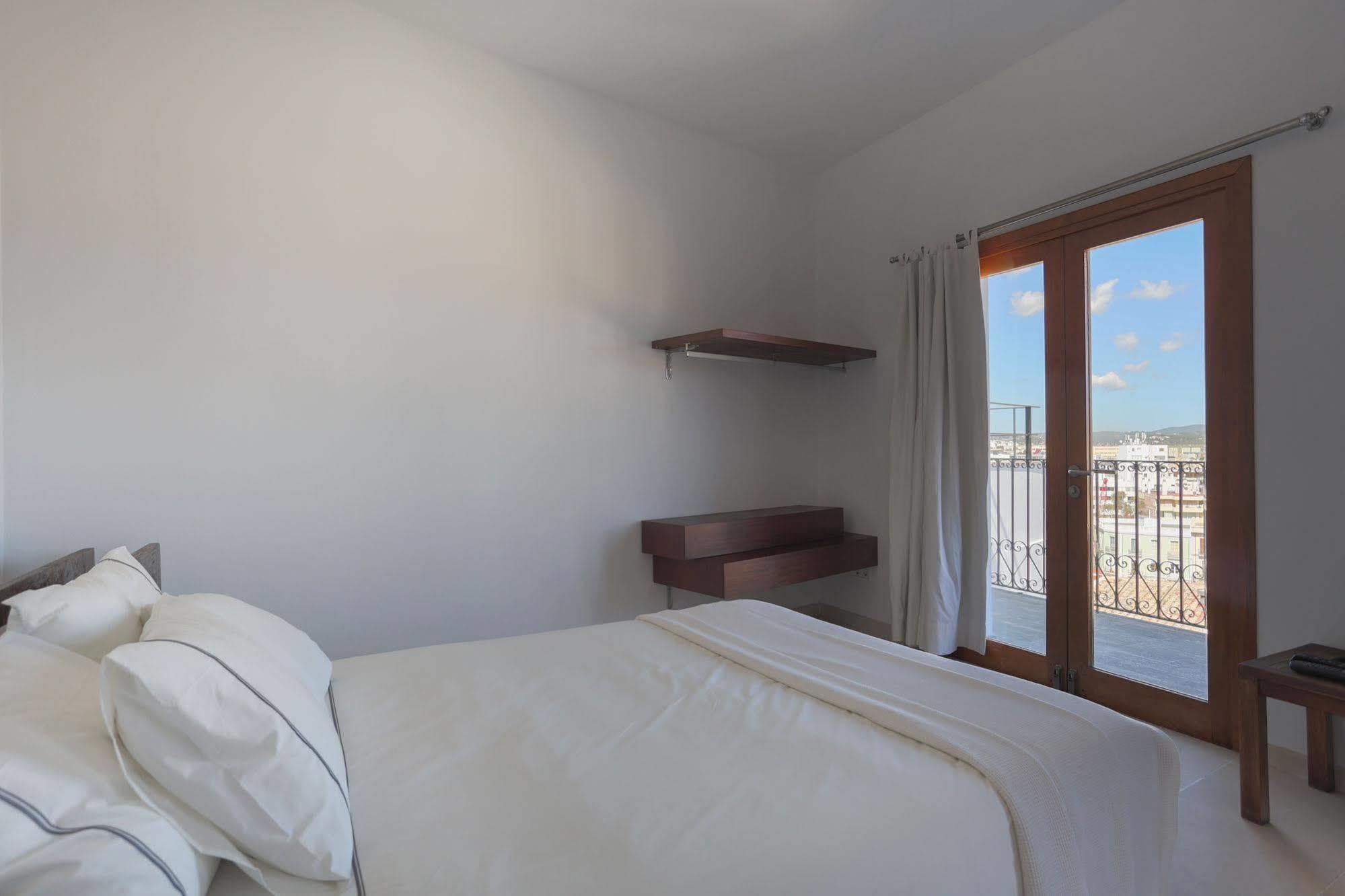 Apartamentos Xereca -Dalt Vila- Loft イビサ・タウン エクステリア 写真