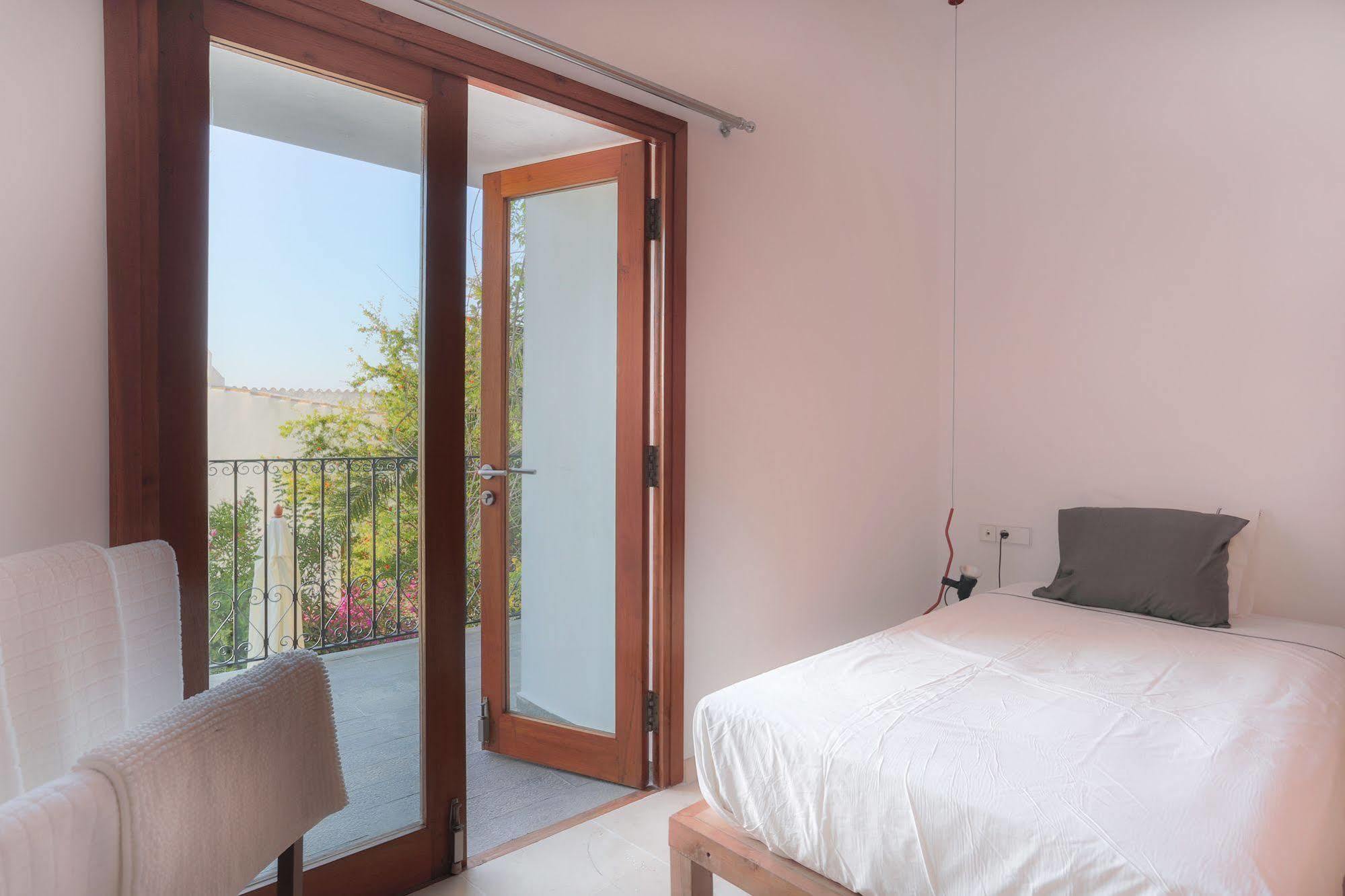 Apartamentos Xereca -Dalt Vila- Loft イビサ・タウン エクステリア 写真