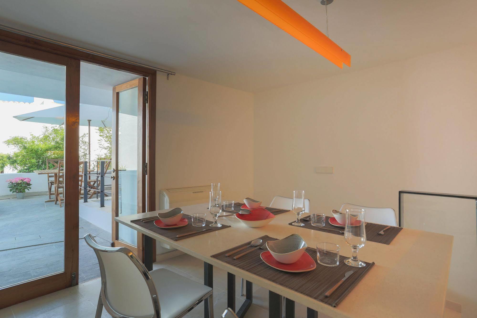 Apartamentos Xereca -Dalt Vila- Loft イビサ・タウン エクステリア 写真