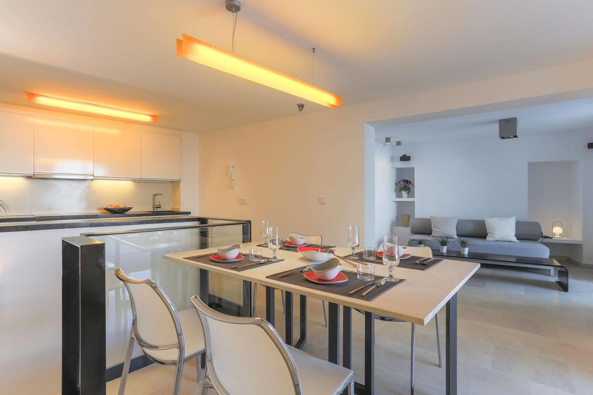 Apartamentos Xereca -Dalt Vila- Loft イビサ・タウン エクステリア 写真