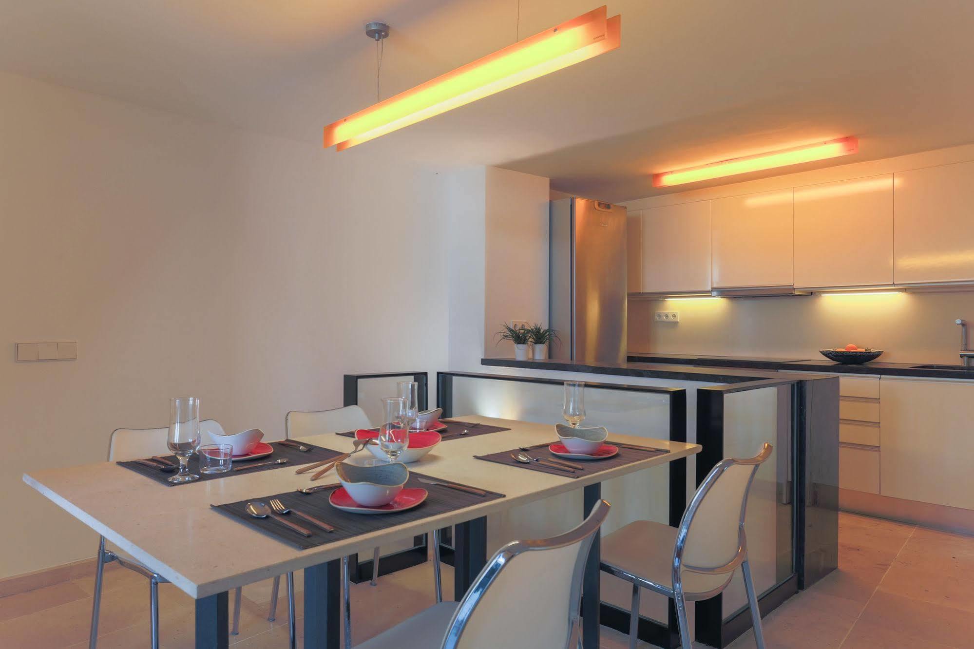 Apartamentos Xereca -Dalt Vila- Loft イビサ・タウン エクステリア 写真